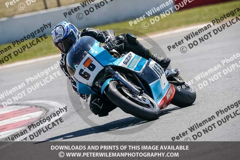 donington no limits trackday;donington park photographs;donington trackday photographs;no limits trackdays;peter wileman photography;trackday digital images;trackday photos